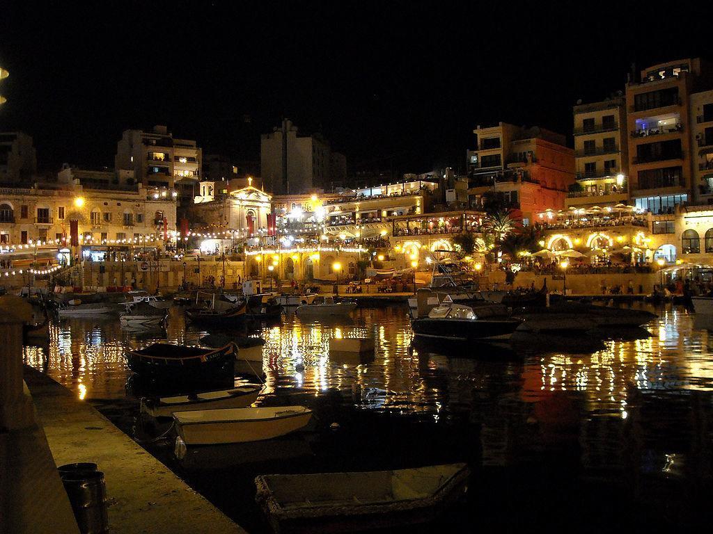 Spinola Seafront Apartment Saint Julian's Værelse billede